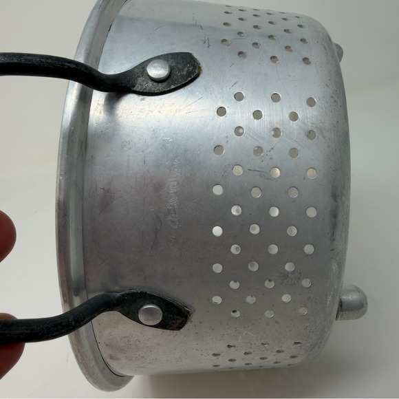 Royal Chef Aluminum Colander Vintage USA - Picture 9 of 12